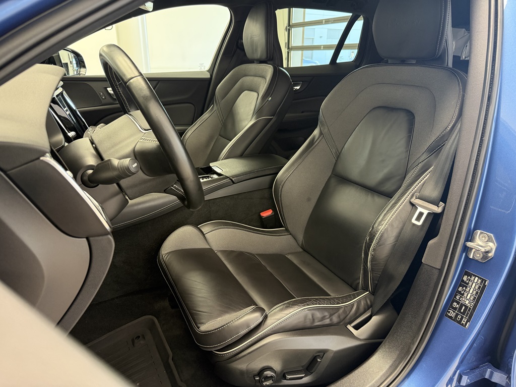 Volvo V60 UDL38T
