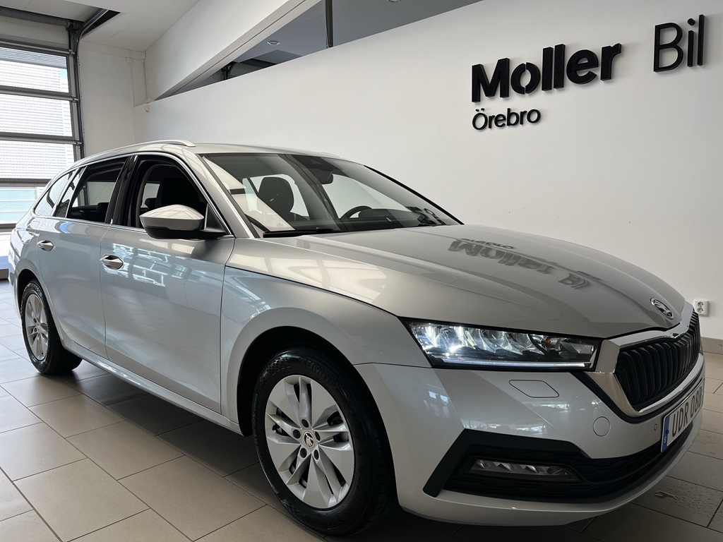 Skoda Octavia Combi UDR08B
