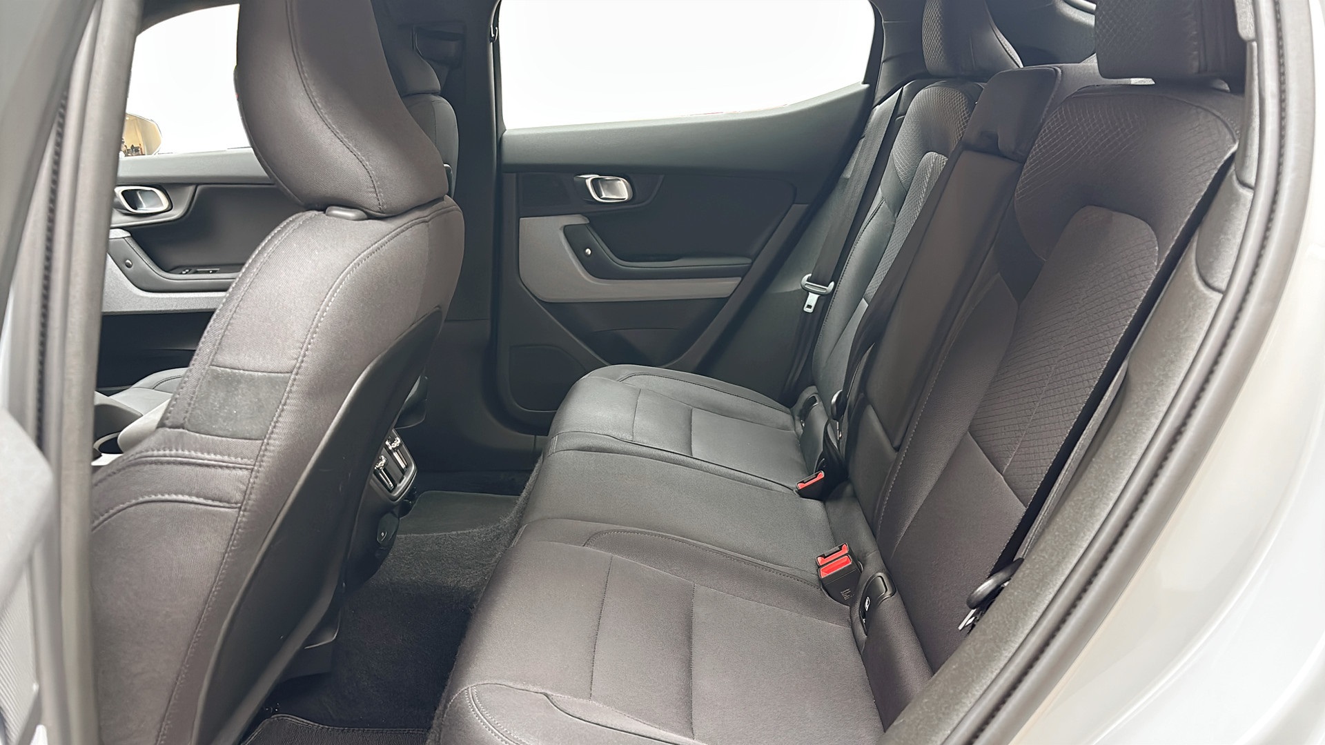 Polestar 2 UEG99A
