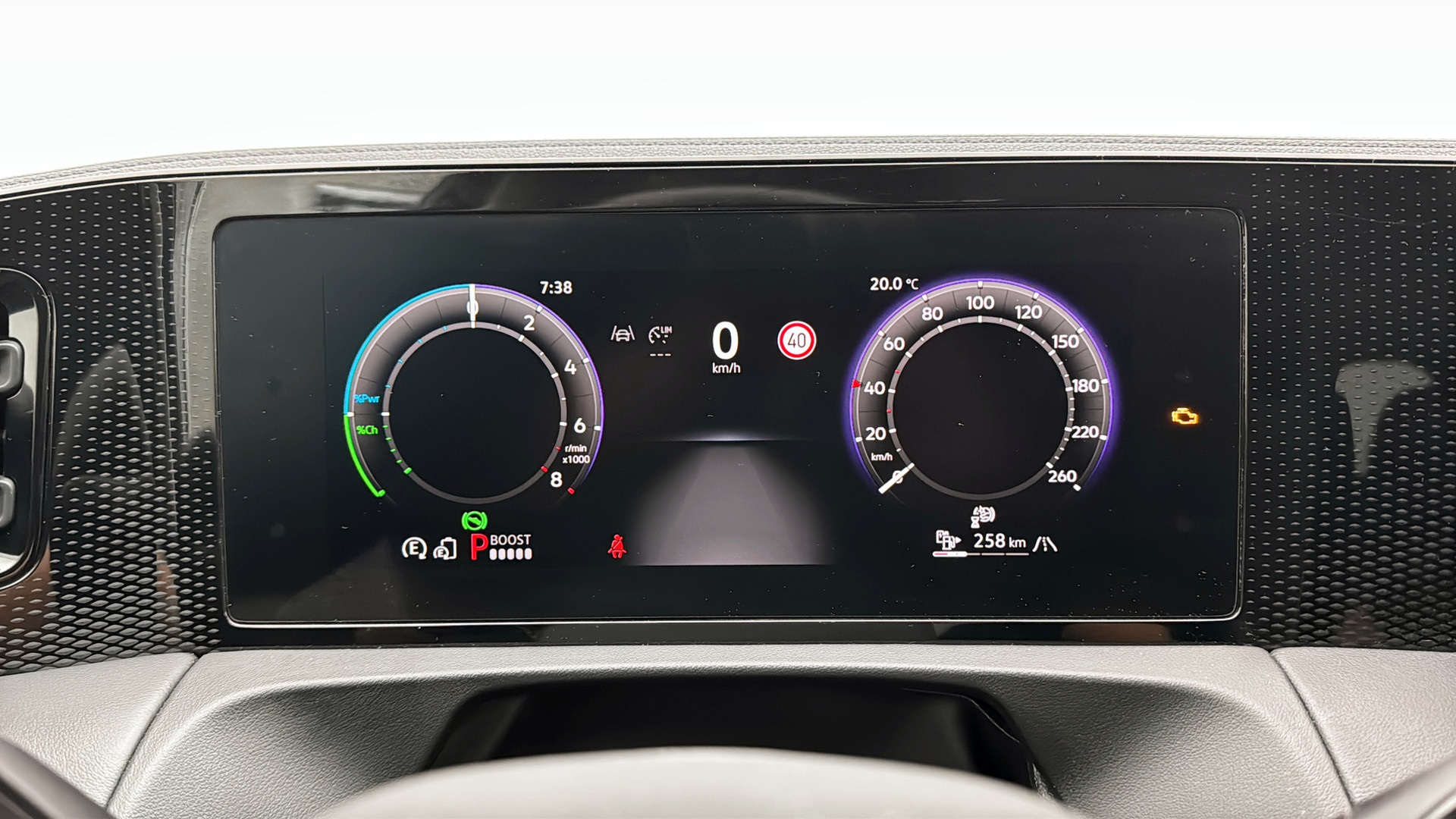 Volkswagen Tiguan UFF64J
