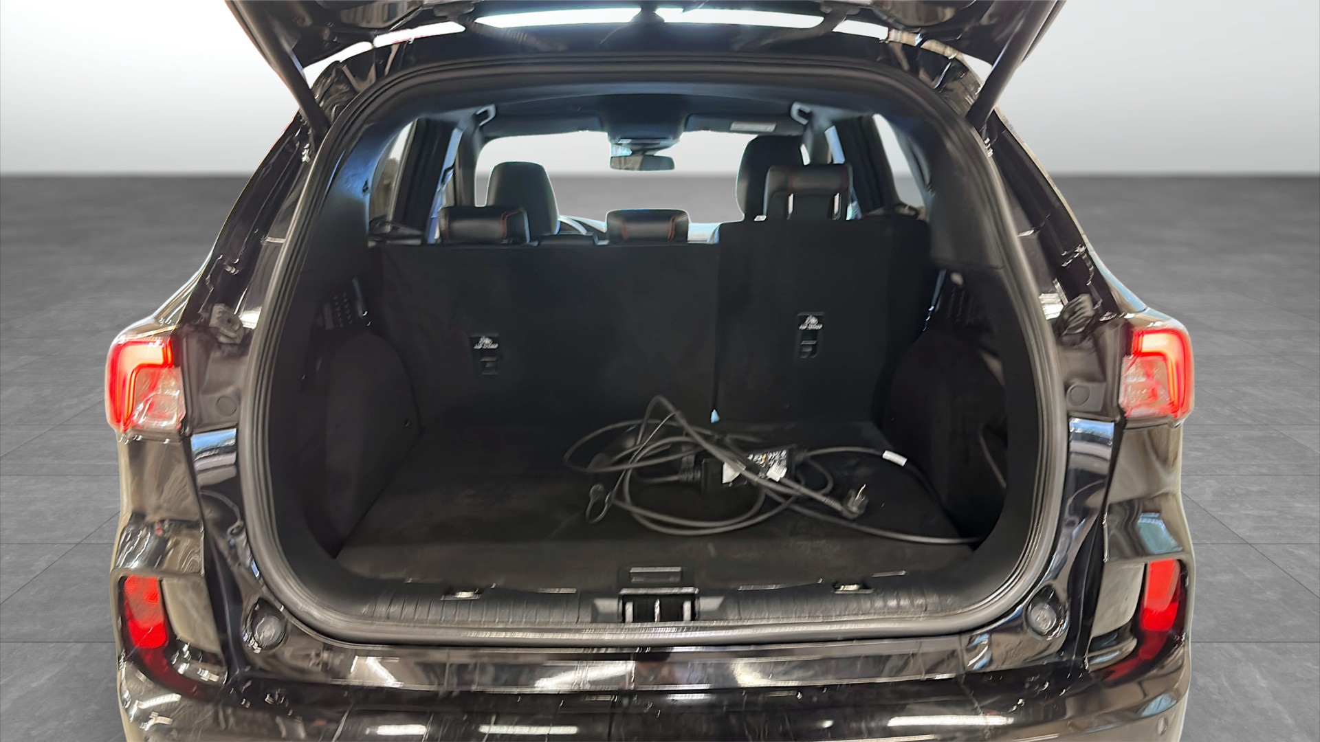 Ford Kuga UFY17M