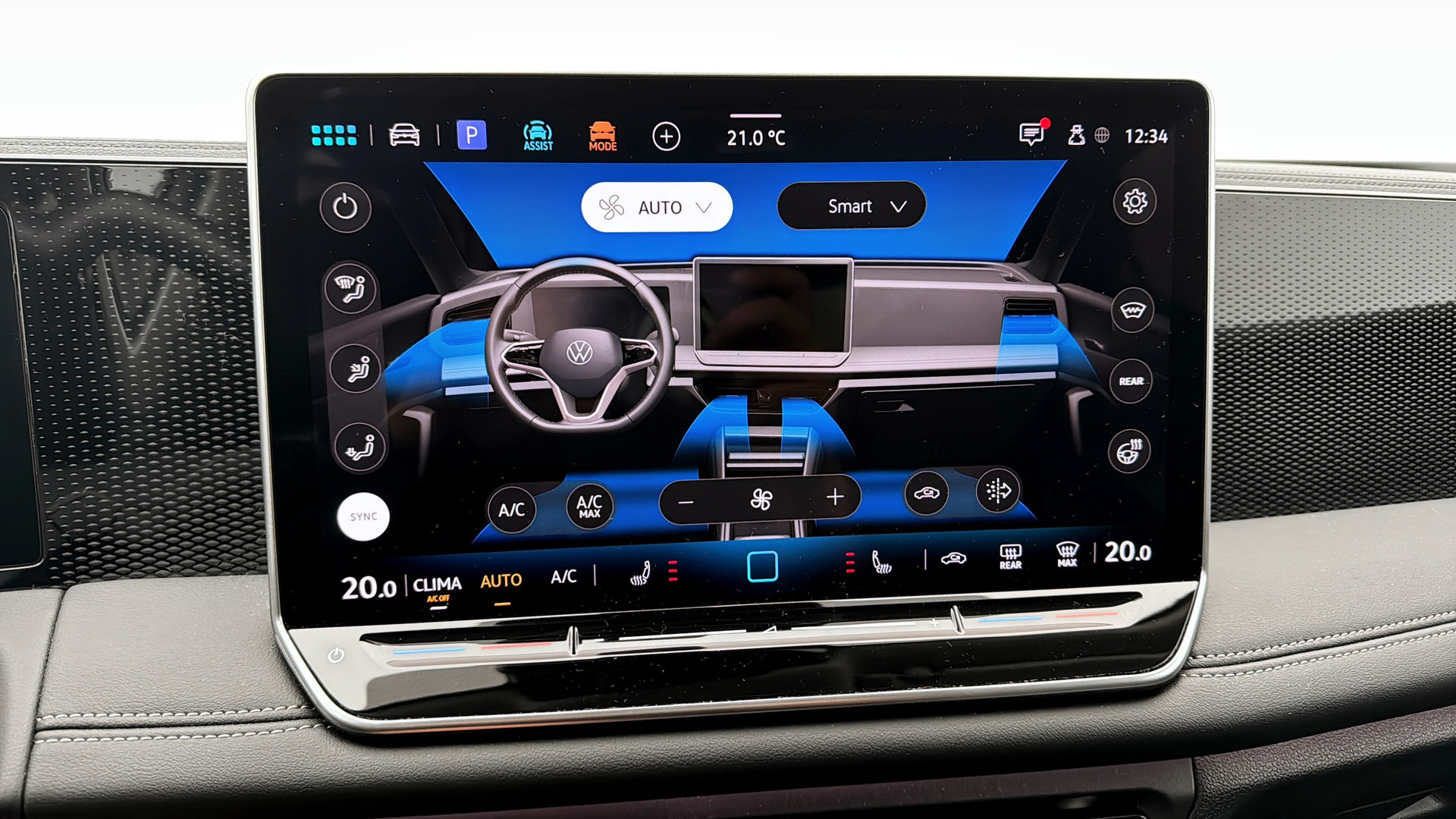 Volkswagen Tiguan UGH26G
