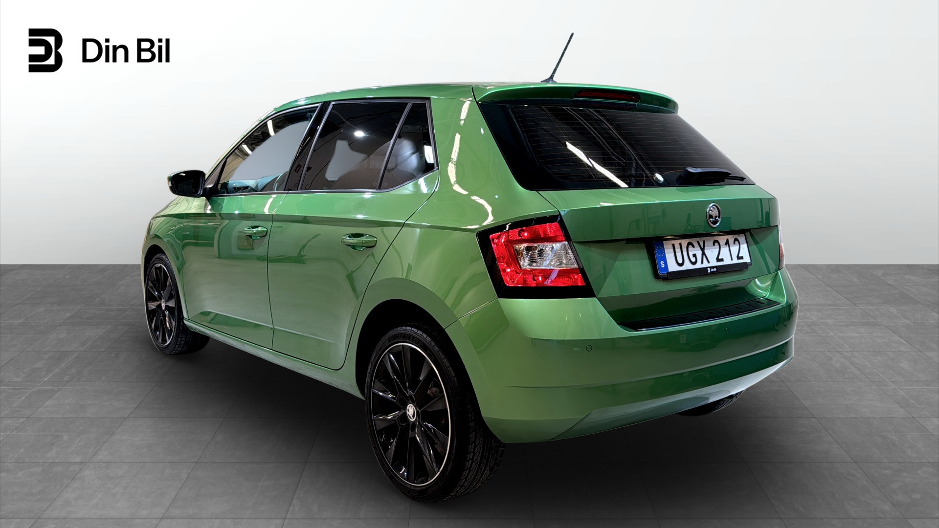 Skoda Fabia UGX212