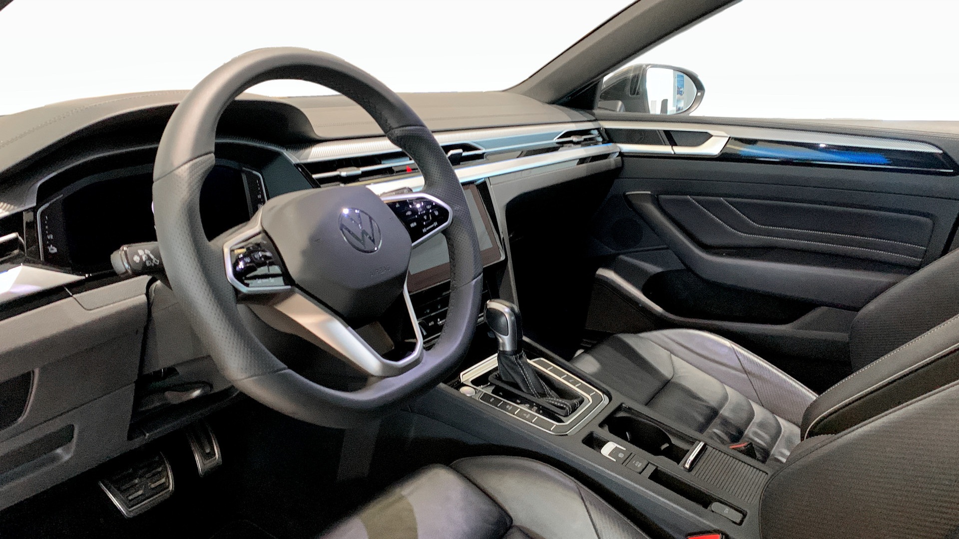 Volkswagen Arteon Shooting Brake UHC17T