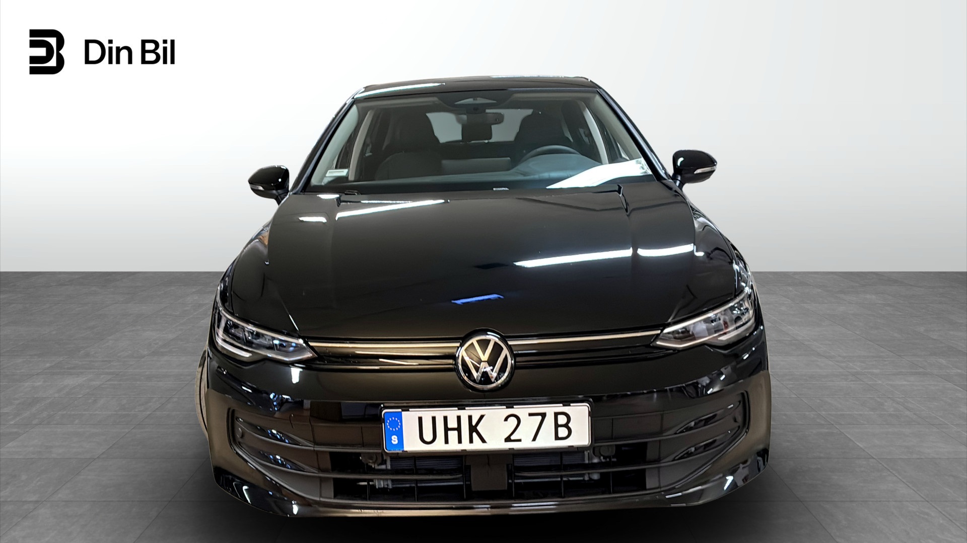 Volkswagen Golf UHK27B