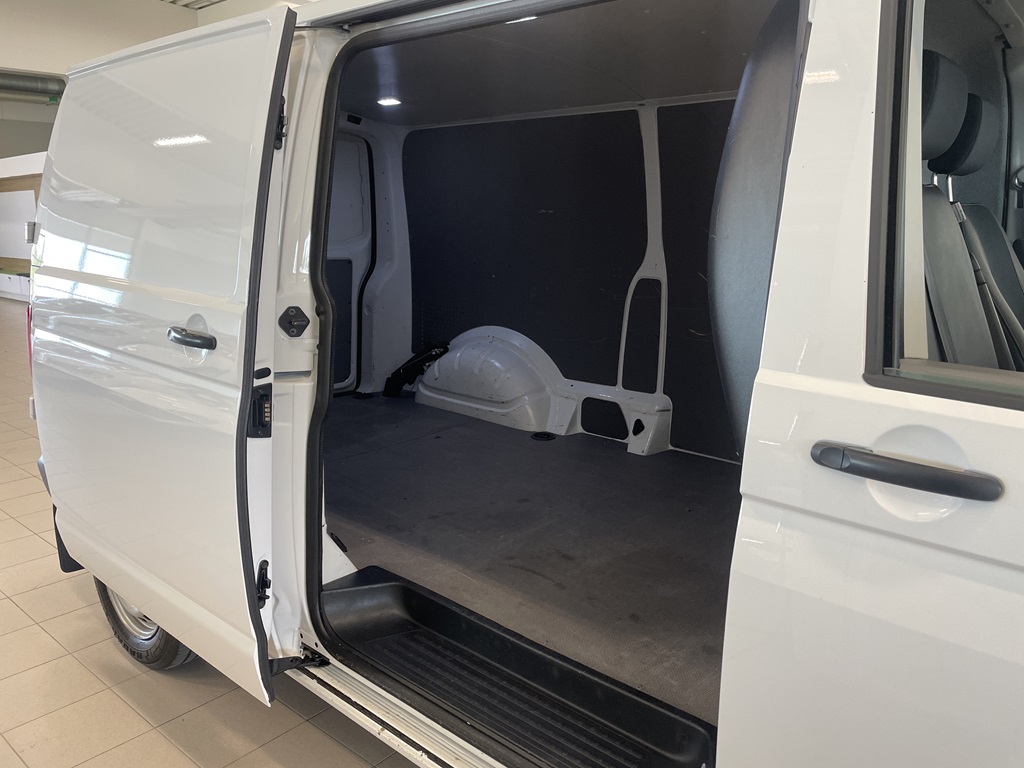 Volkswagen T6 Transporter UHL79Z