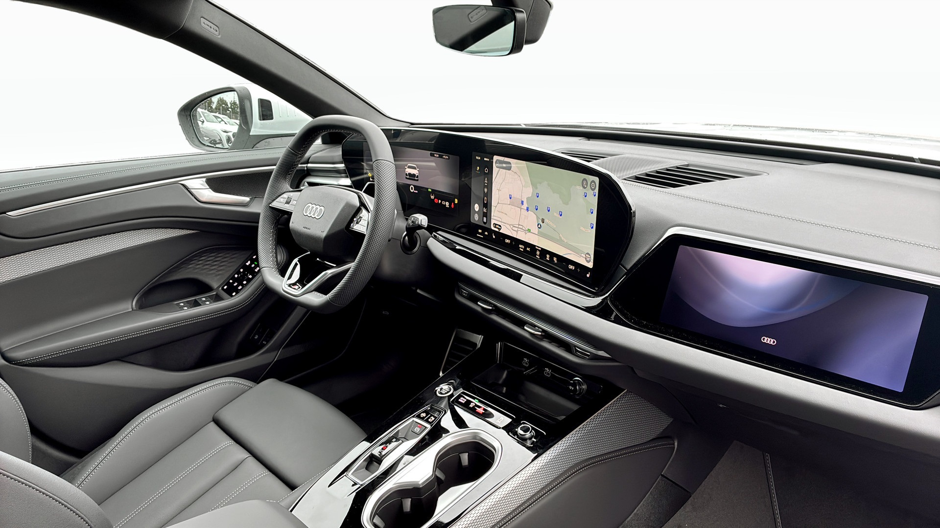 Audi A6 Avant UHM63F