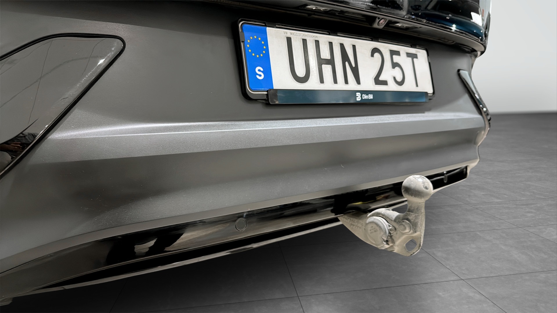 Volkswagen ID.4 UHN25T