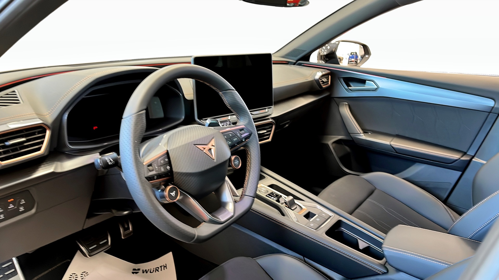 CUPRA Leon Sportstourer UHW04Z