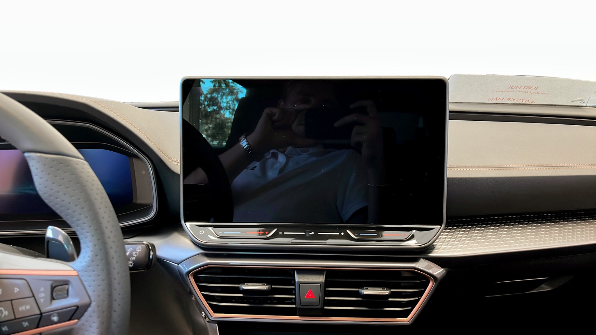 CUPRA Leon Sportstourer UHW04Z