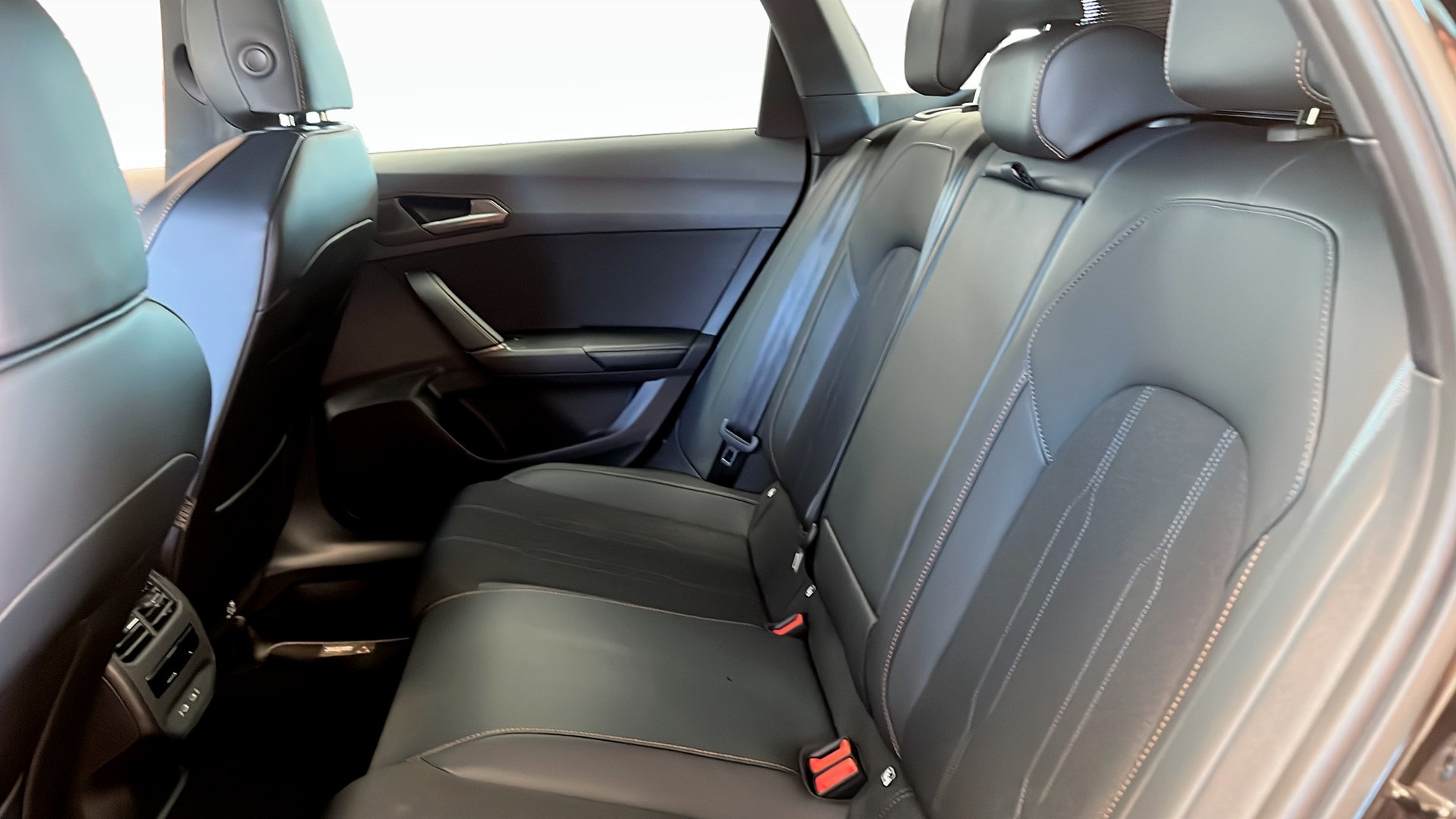 CUPRA Leon Sportstourer UHW04Z
