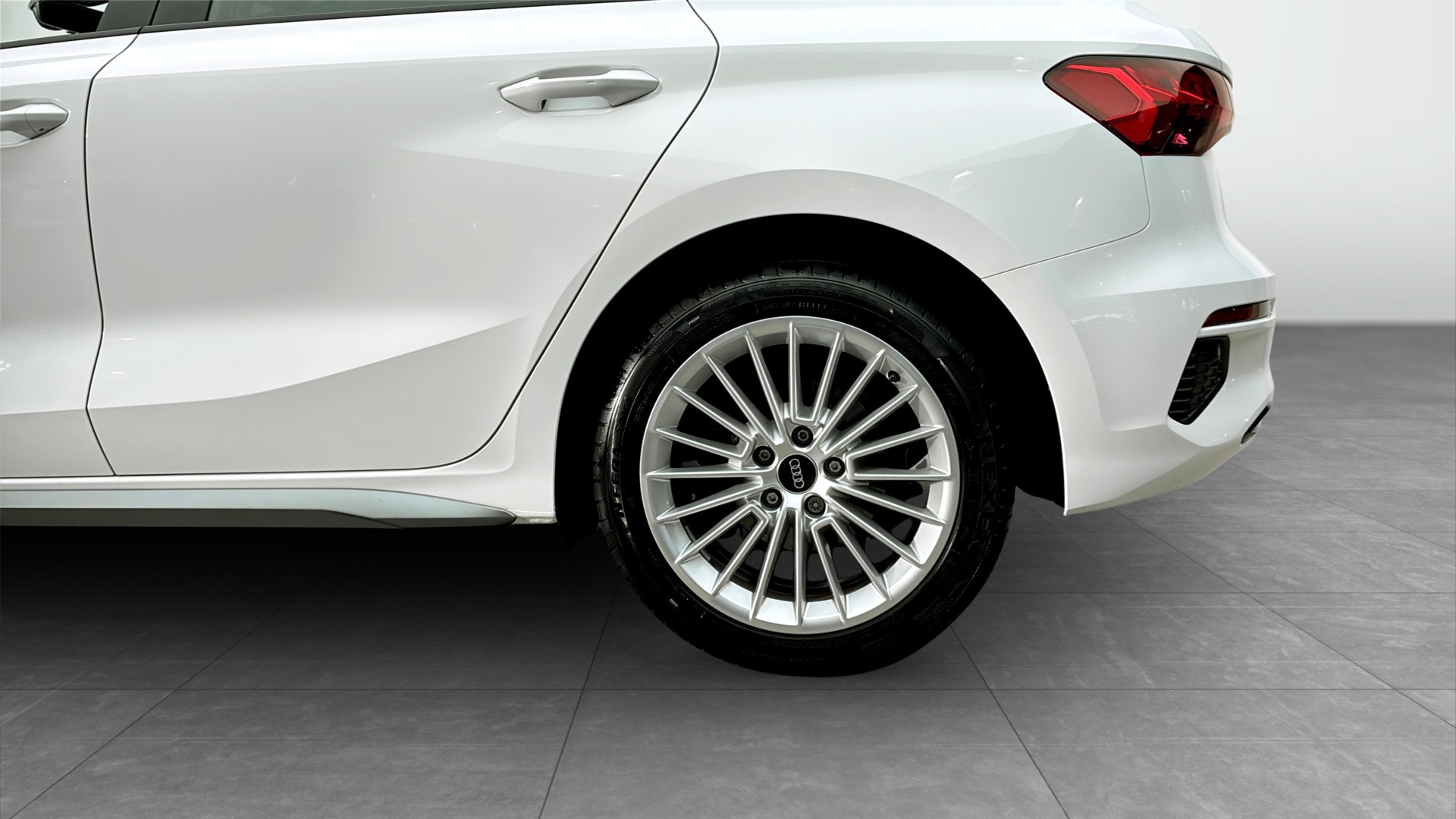 Audi A3 Sportback UJA711