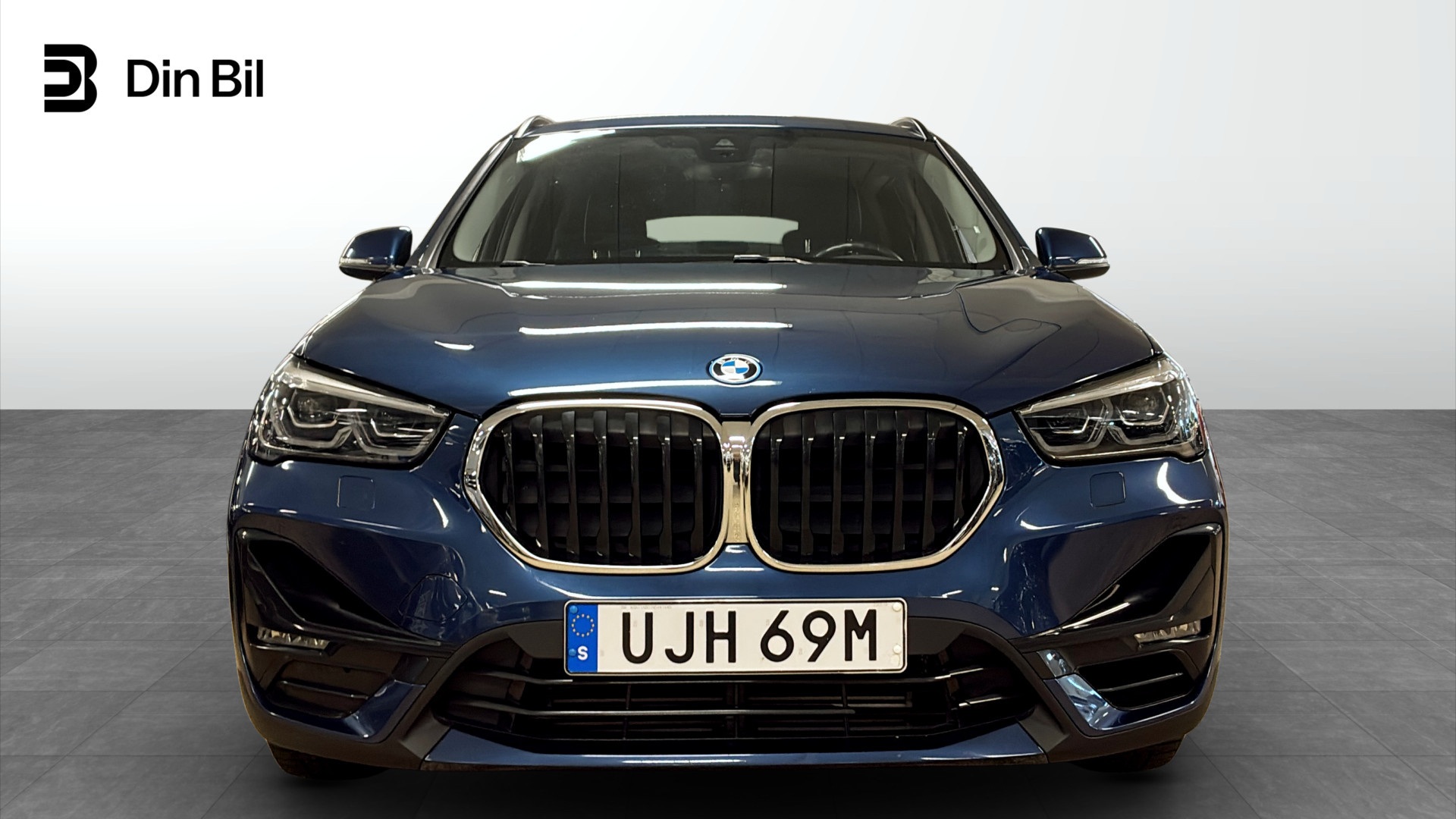 BMW X1 UJH69M