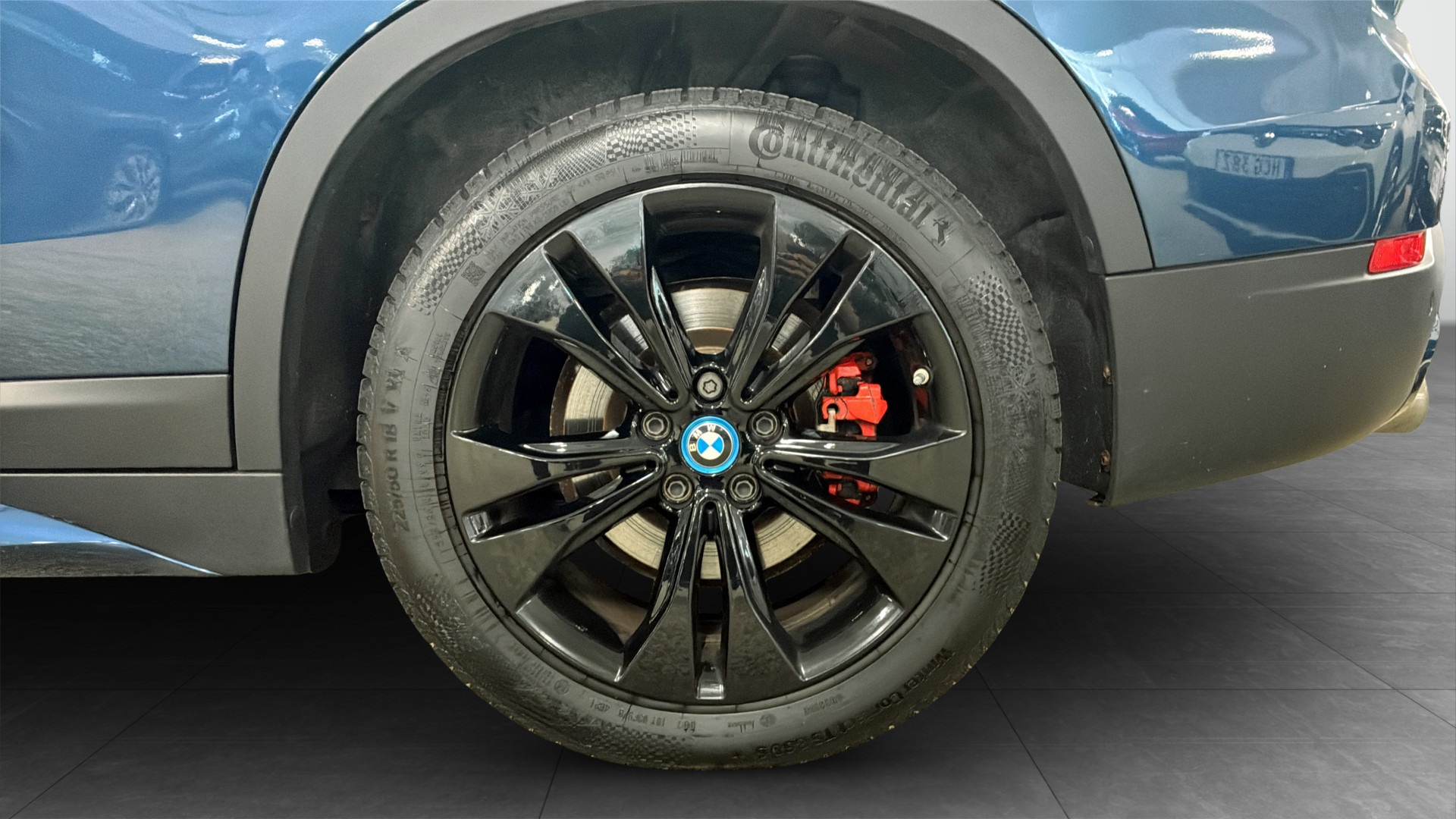 BMW X1 UJH69M