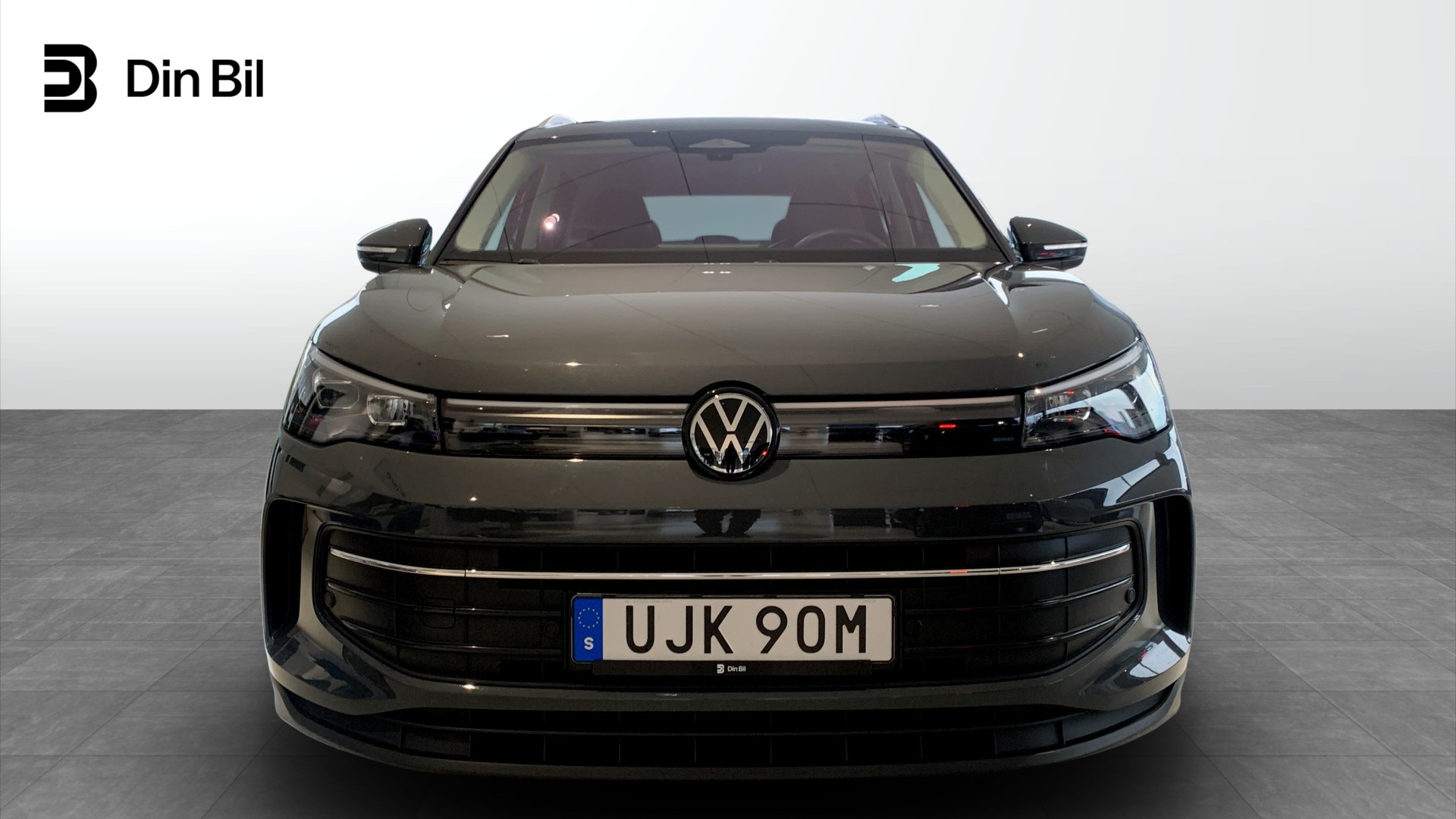 Volkswagen Tiguan UJK90M