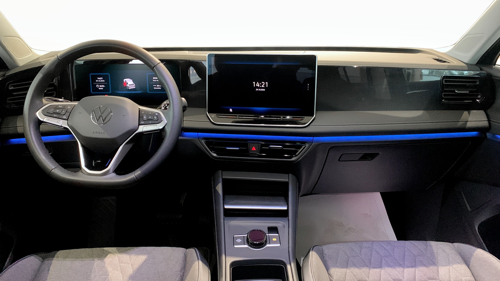 Volkswagen Tiguan UJK90M