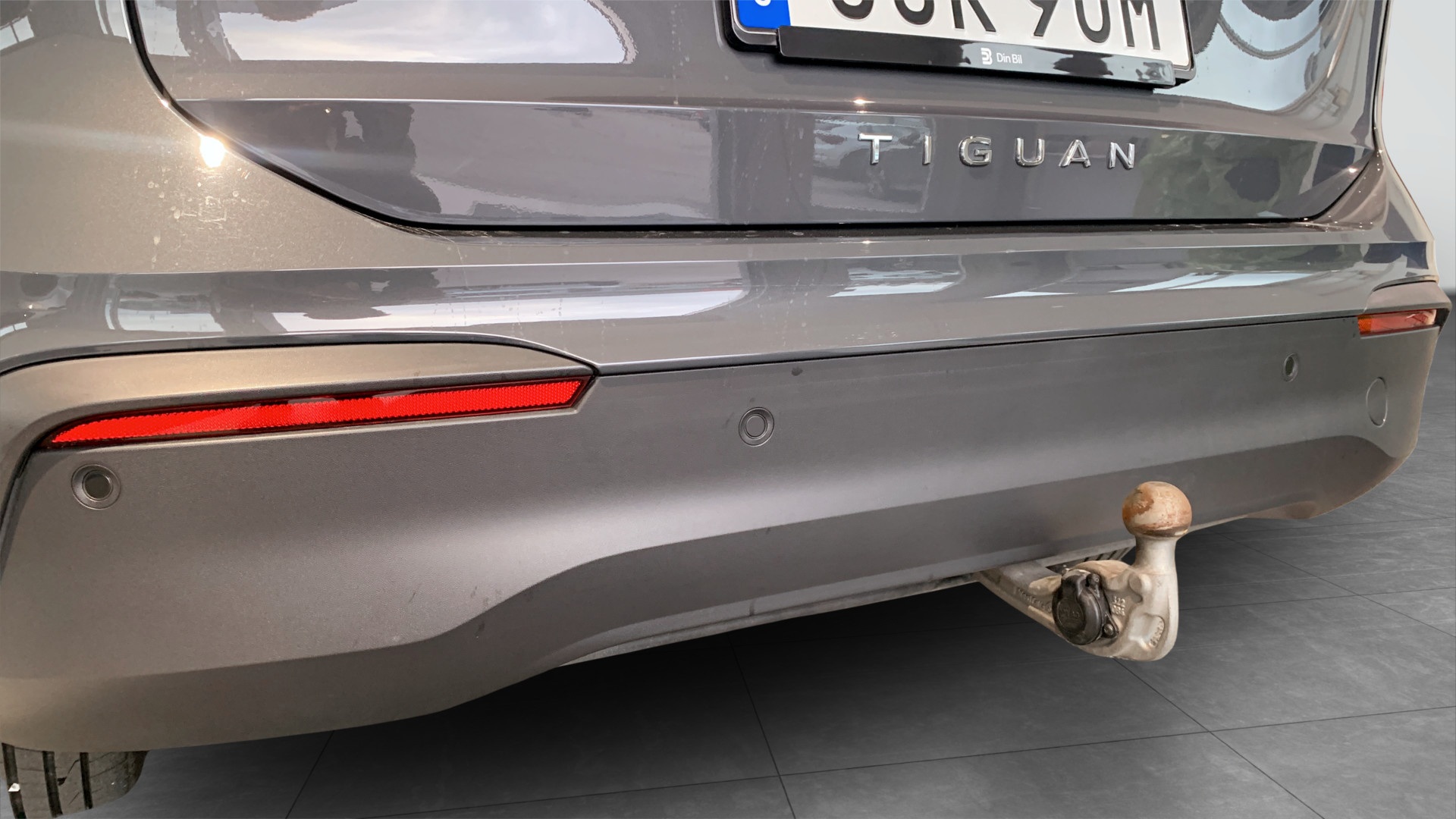 Volkswagen Tiguan UJK90M