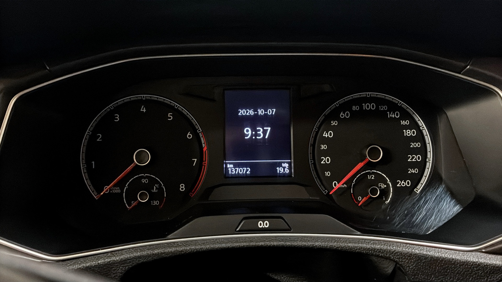 Volkswagen T-Roc UJL050