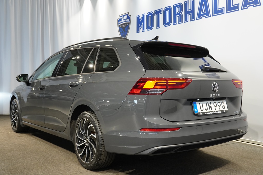 Volkswagen Golf Sportscombi UJW99G
