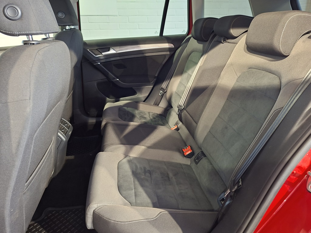 Volkswagen Golf Variant BiFuel UKC036