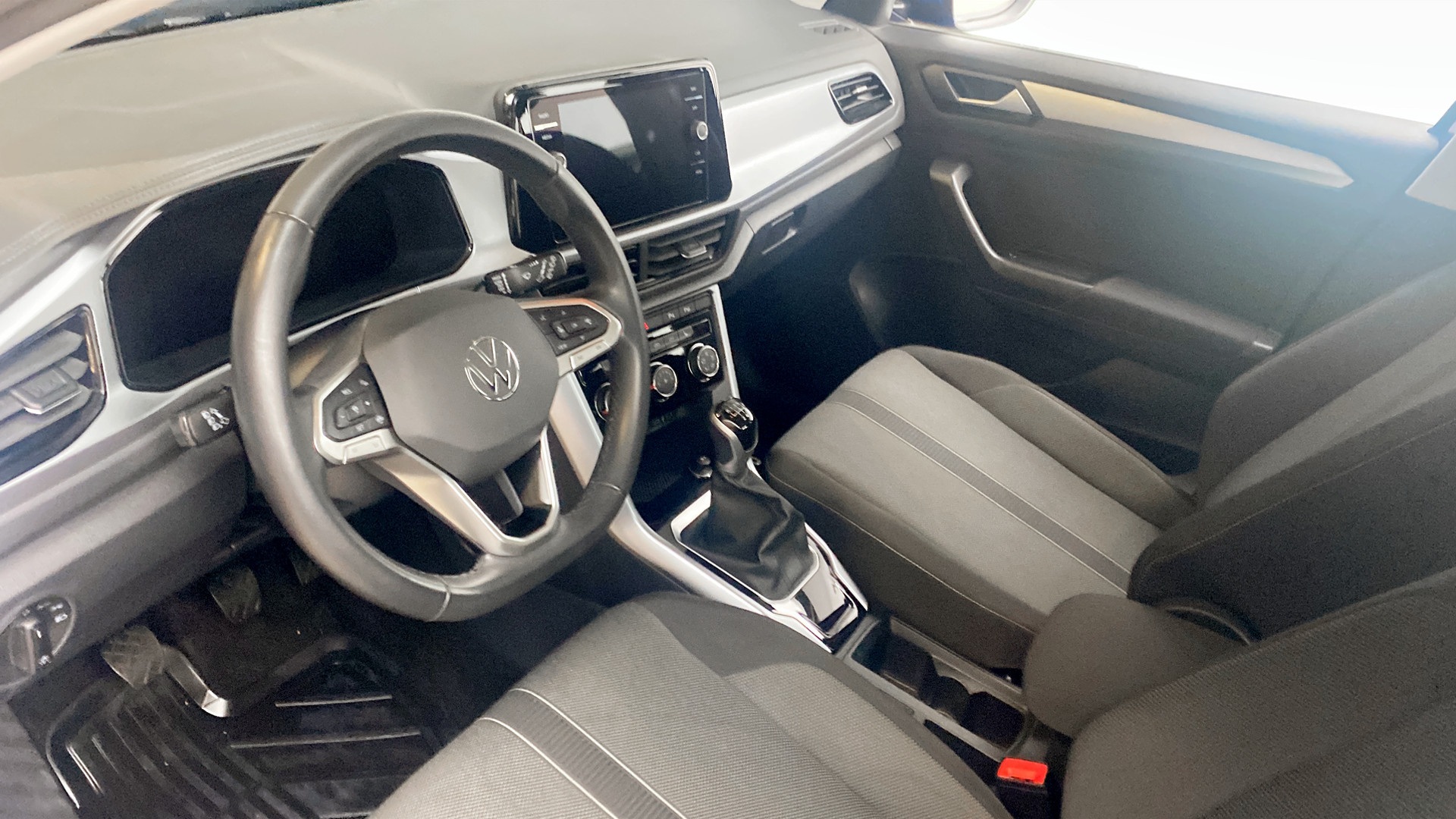 Volkswagen T-Roc UKC259
