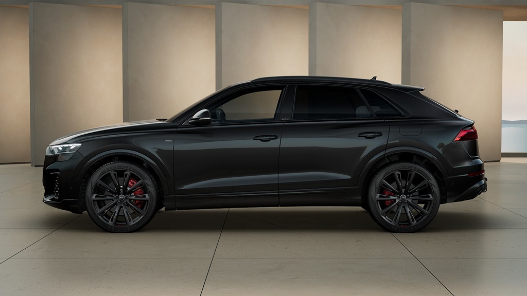 Audi Q8 UKT62Z