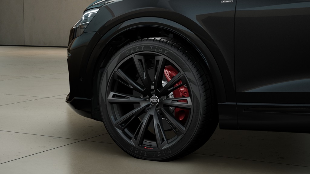 Audi Q8 UKT62Z