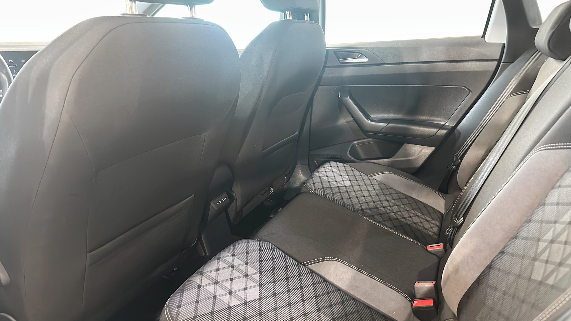 Volkswagen Taigo ULD89Z