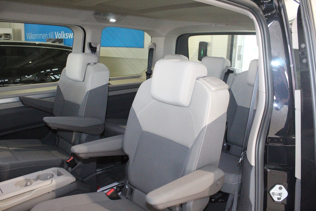 Volkswagen Multivan ULF62T
