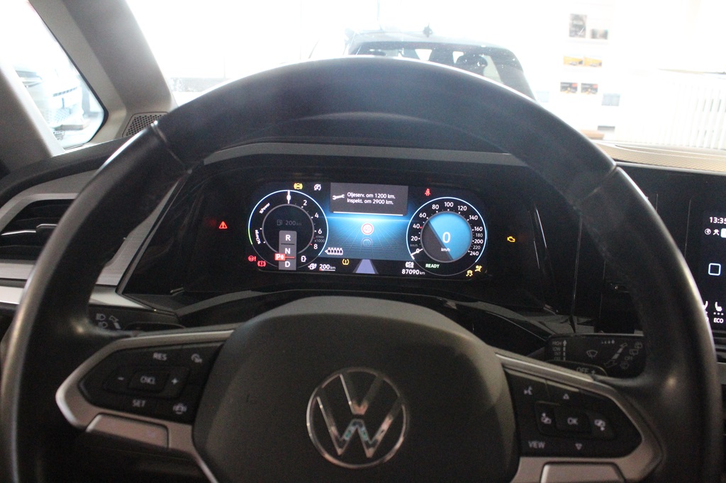 Volkswagen Multivan ULF62T