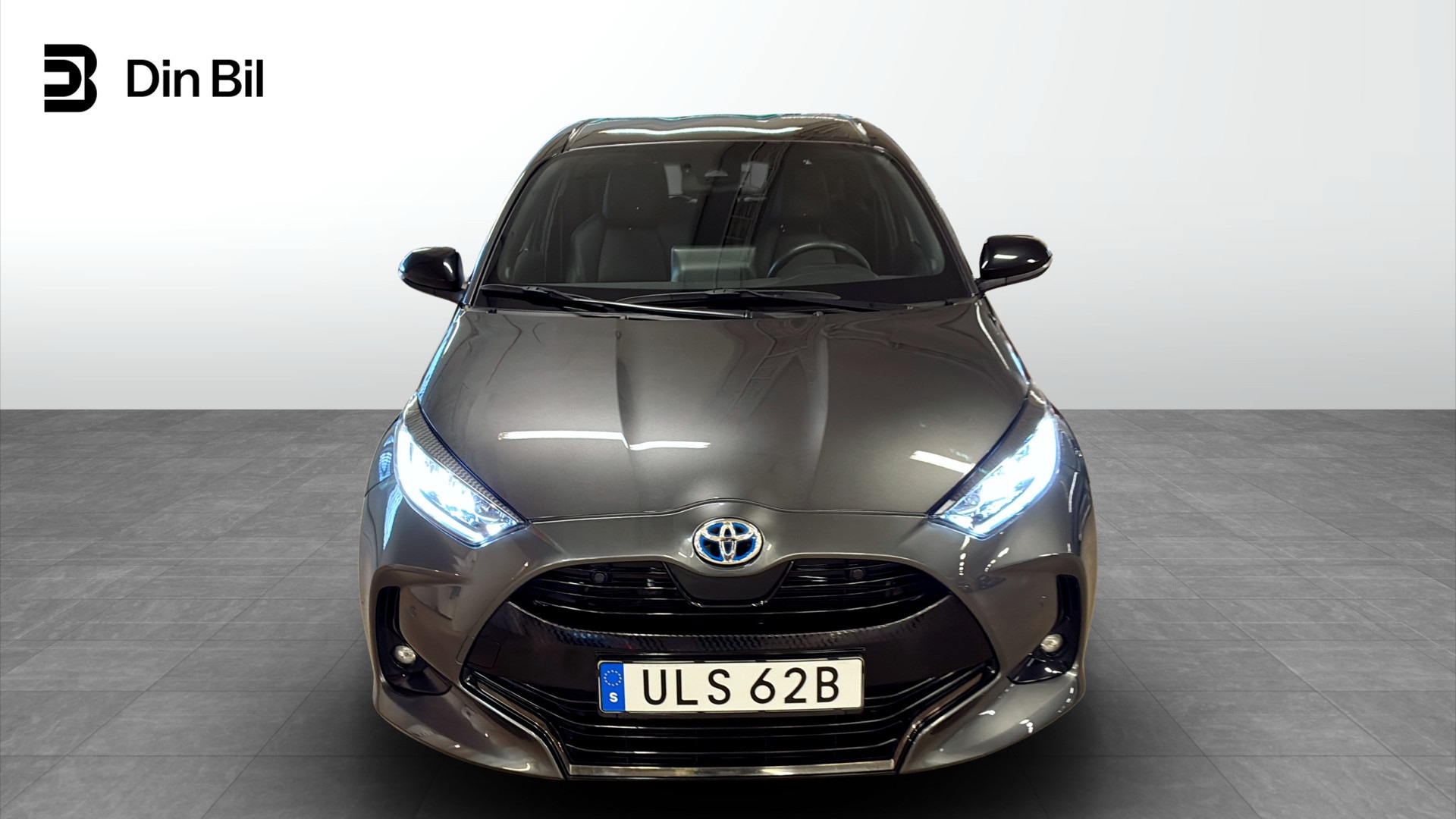 Toyota Yaris ULS62B