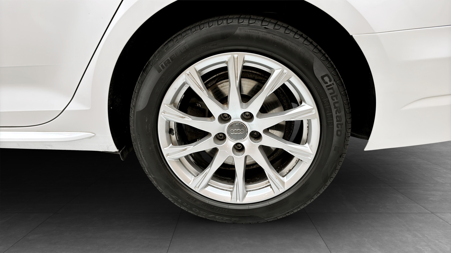 Audi A4 Avant ULW049