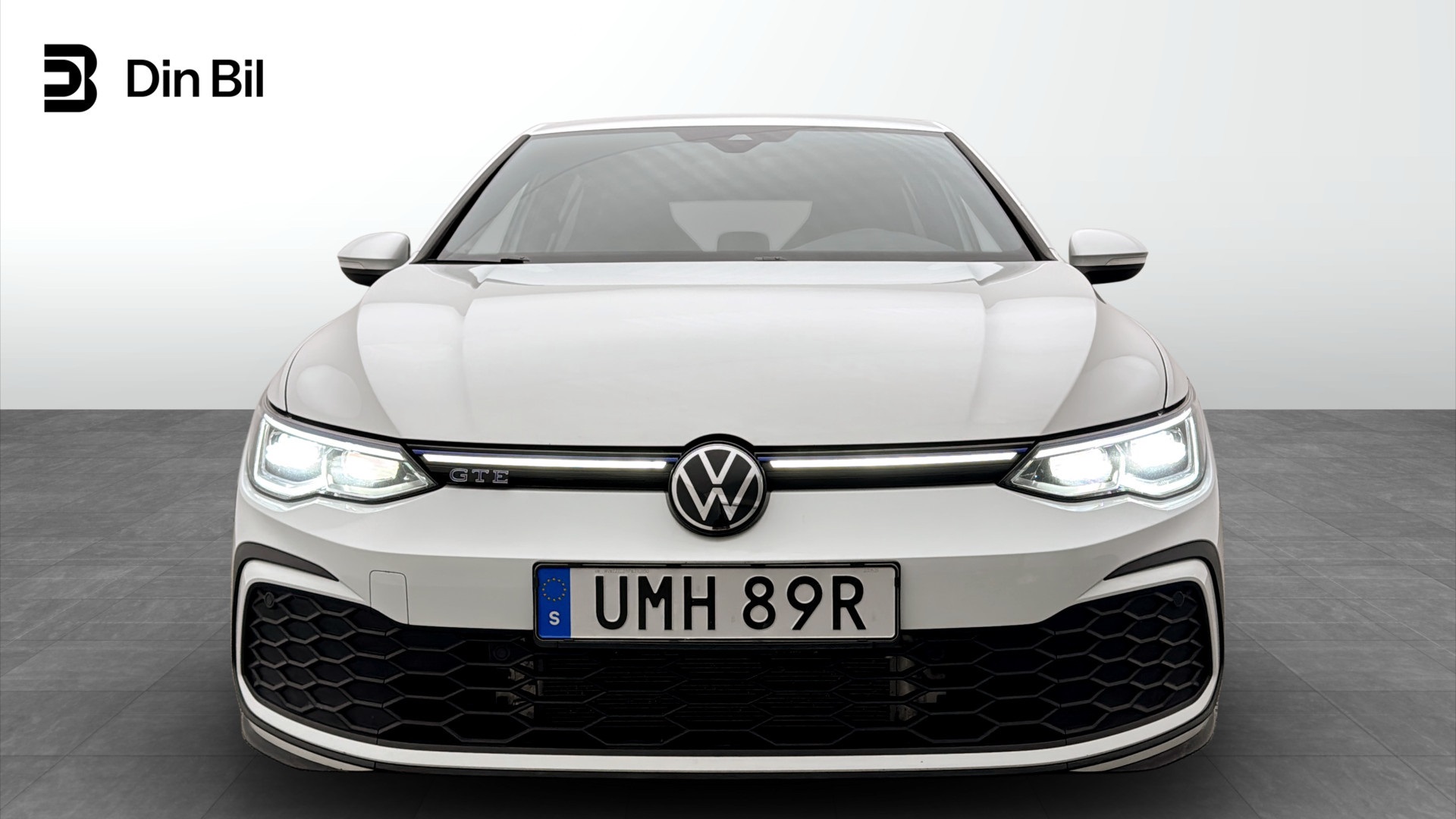 Volkswagen Golf UMH89R