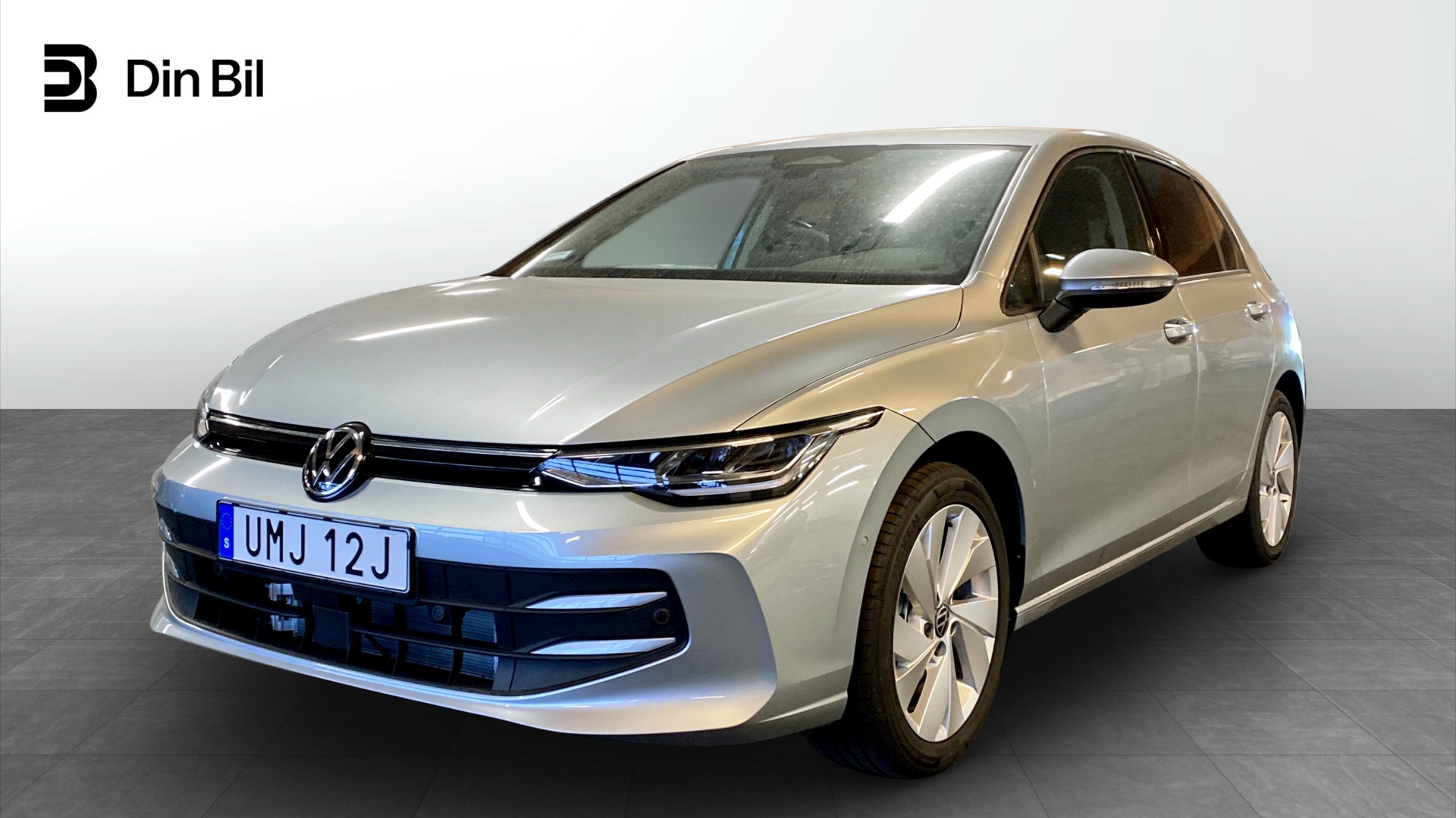 Volkswagen Golf UMJ12J