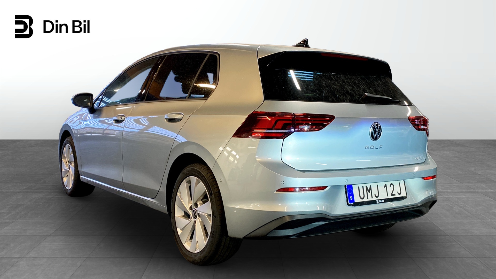 Volkswagen Golf UMJ12J