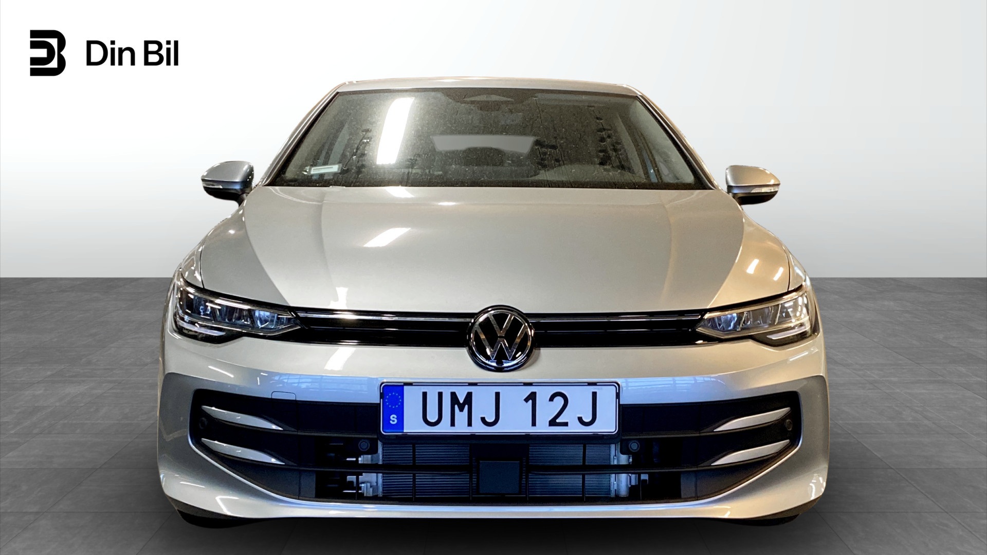 Volkswagen Golf UMJ12J