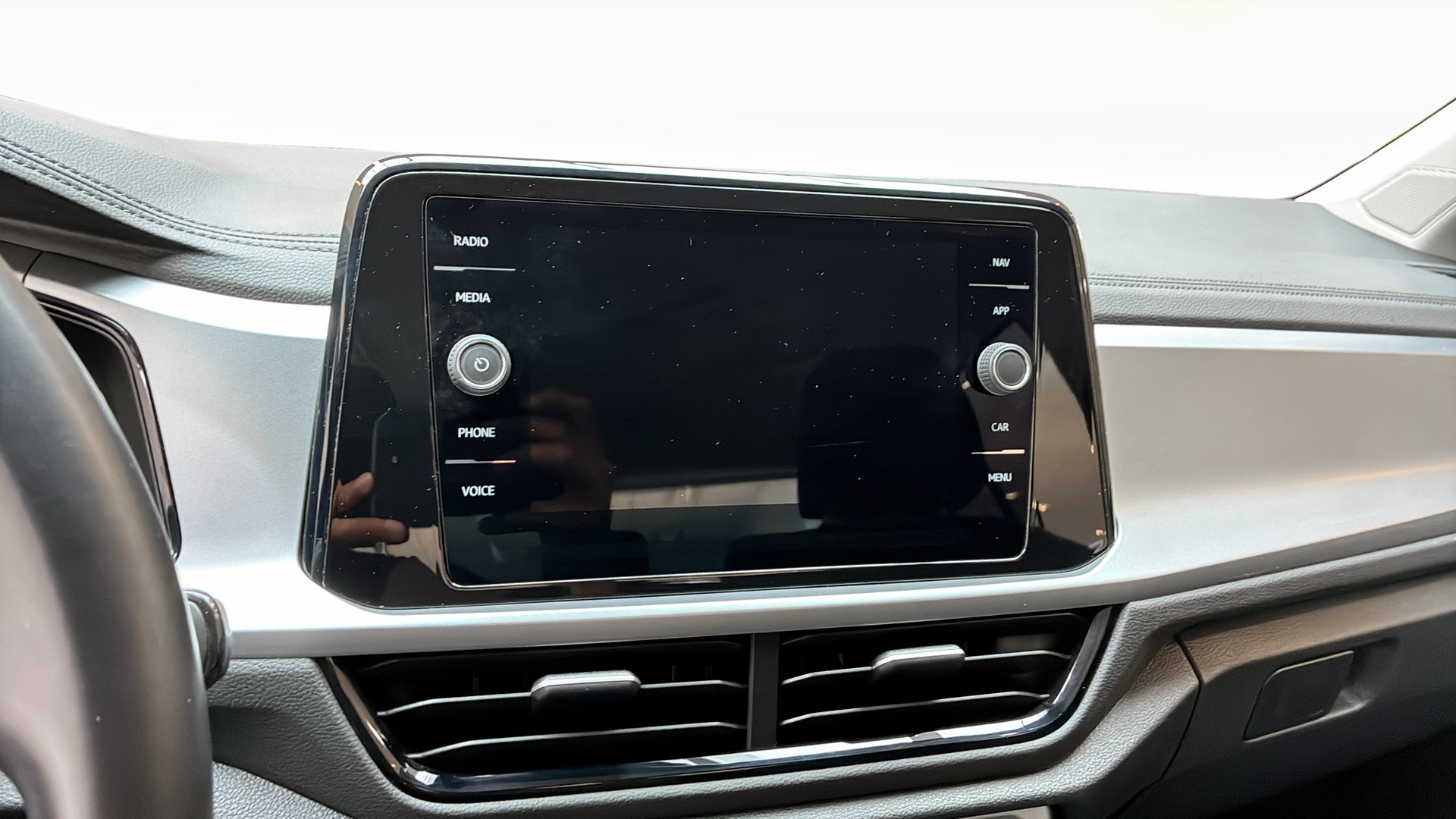 Volkswagen T-Roc UND080