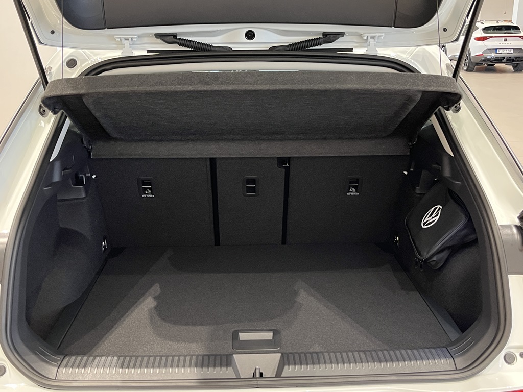 Volkswagen T-Roc UNG11G