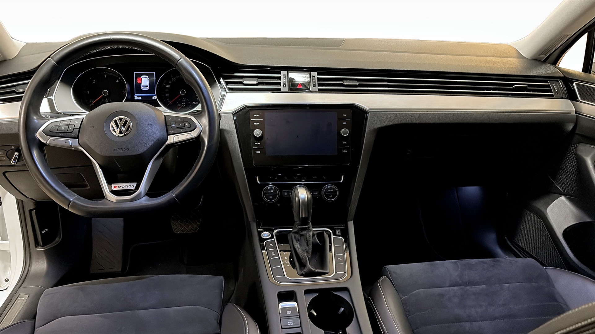 Volkswagen Passat Sportscombi UNJ17G