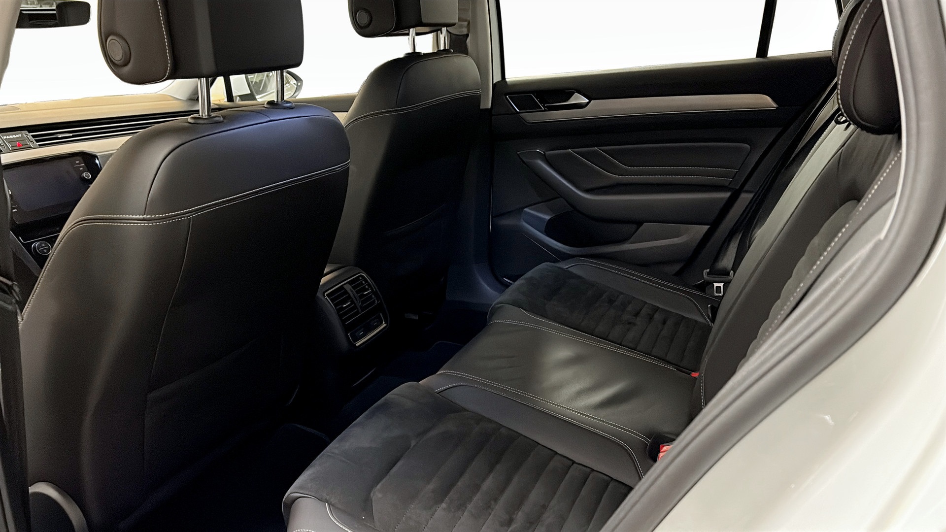 Volkswagen Passat Sportscombi UNJ17G