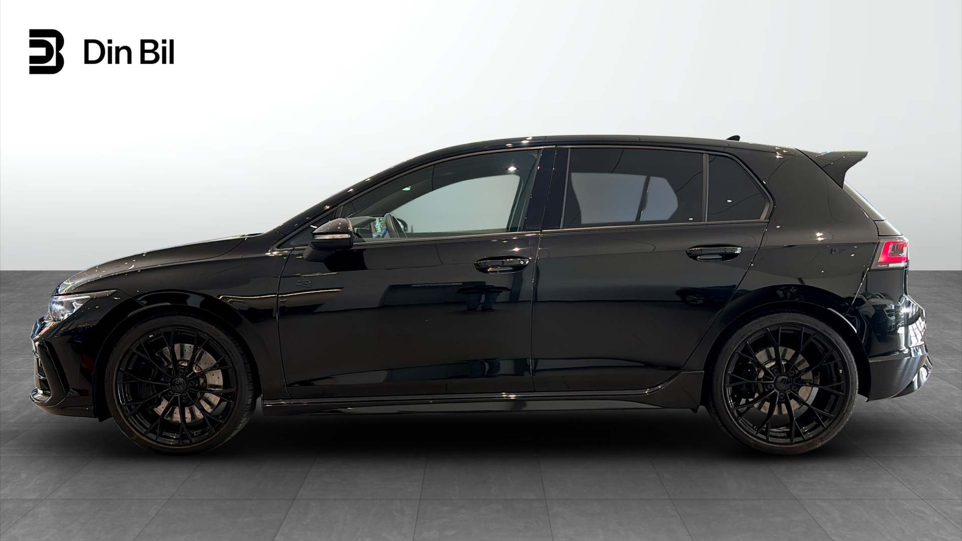 Volkswagen Golf UOH09G