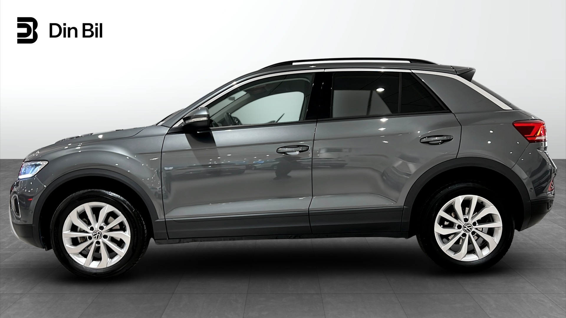 Volkswagen T-Roc UOJ06G