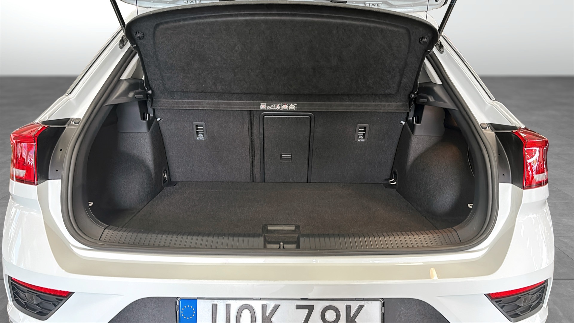 Volkswagen T-Roc UOK79K