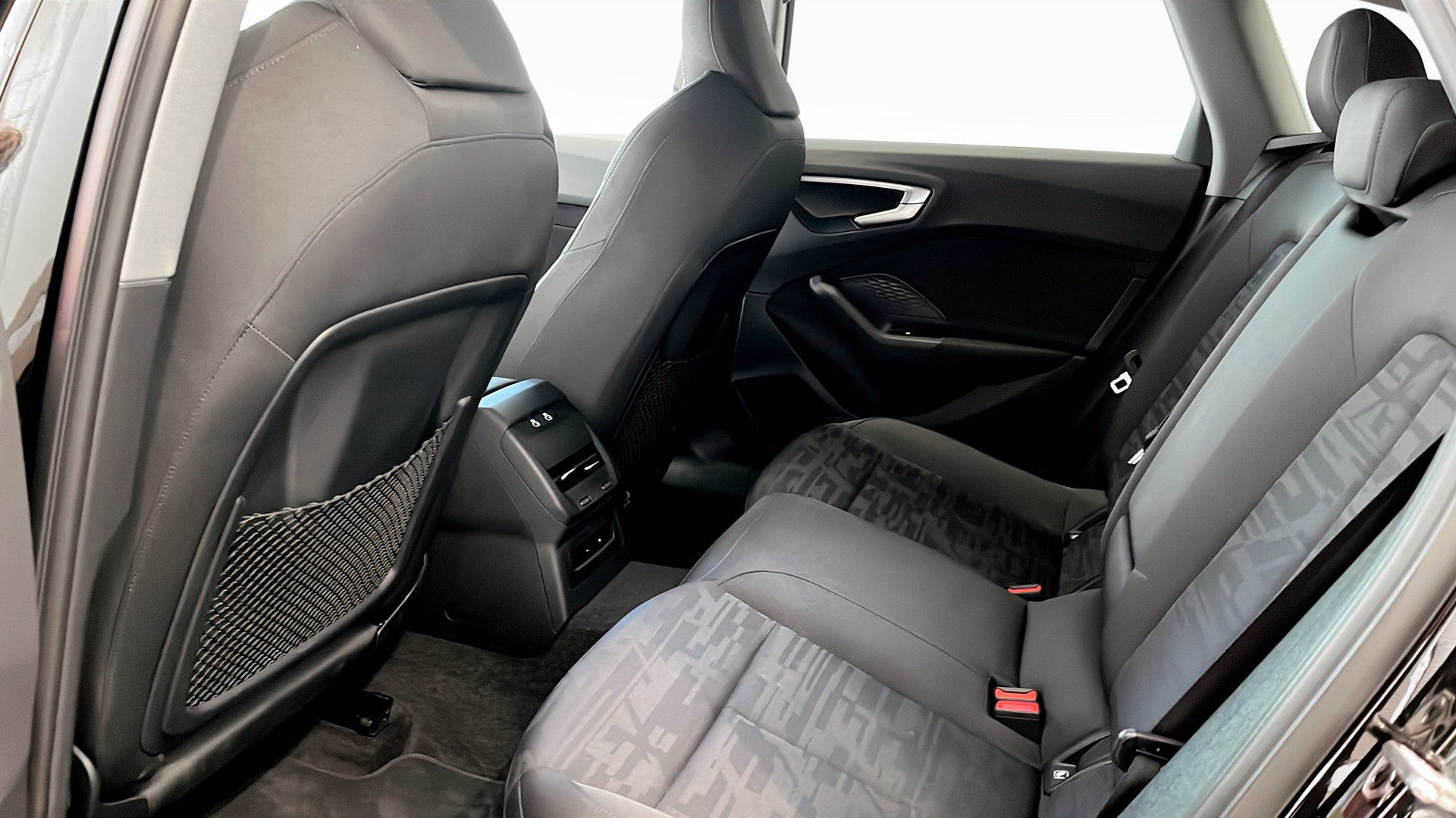 Audi A5 Avant UOL25T