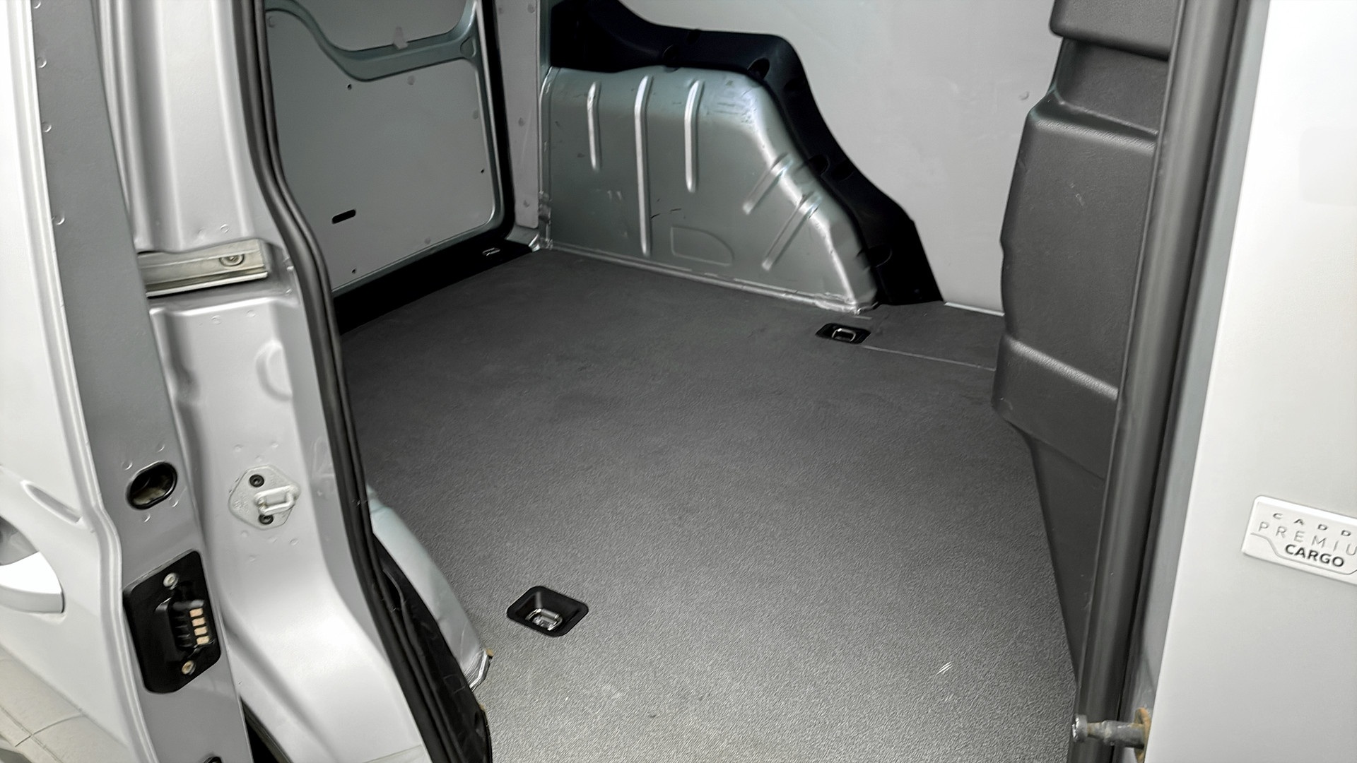 Volkswagen Caddy UOP01H