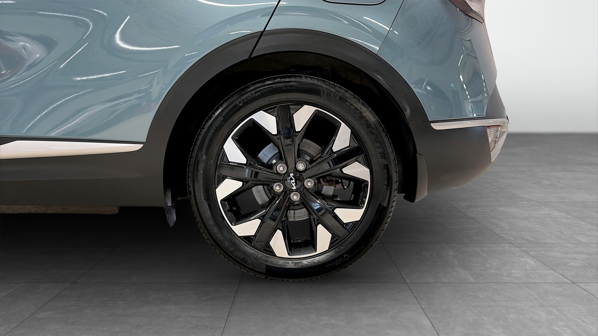 Kia Sportage UPB79G