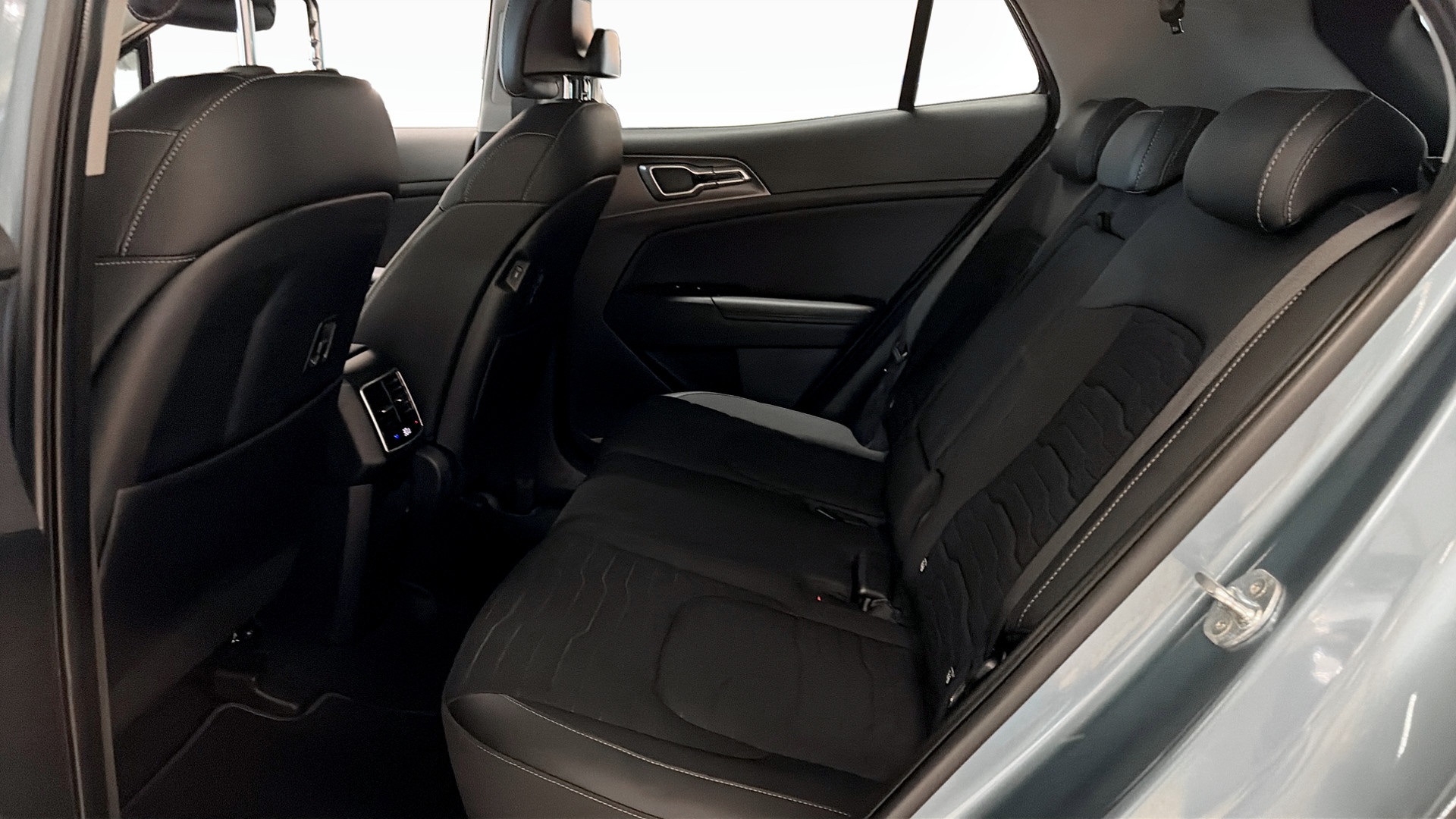 Kia Sportage UPB79G
