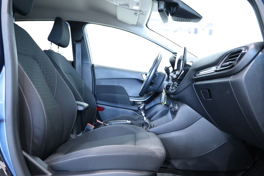 Ford Fiesta UPP69R