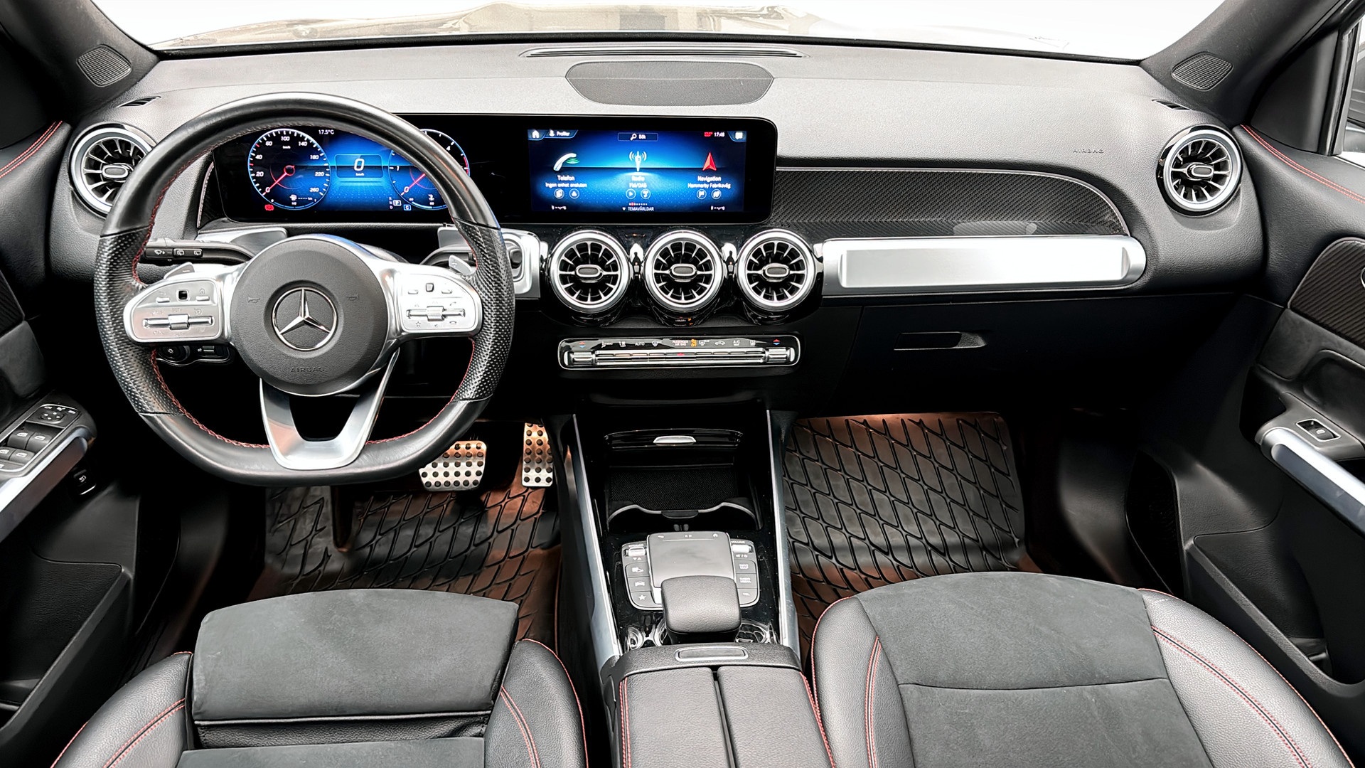 Mercedes GLB 200 URA11P