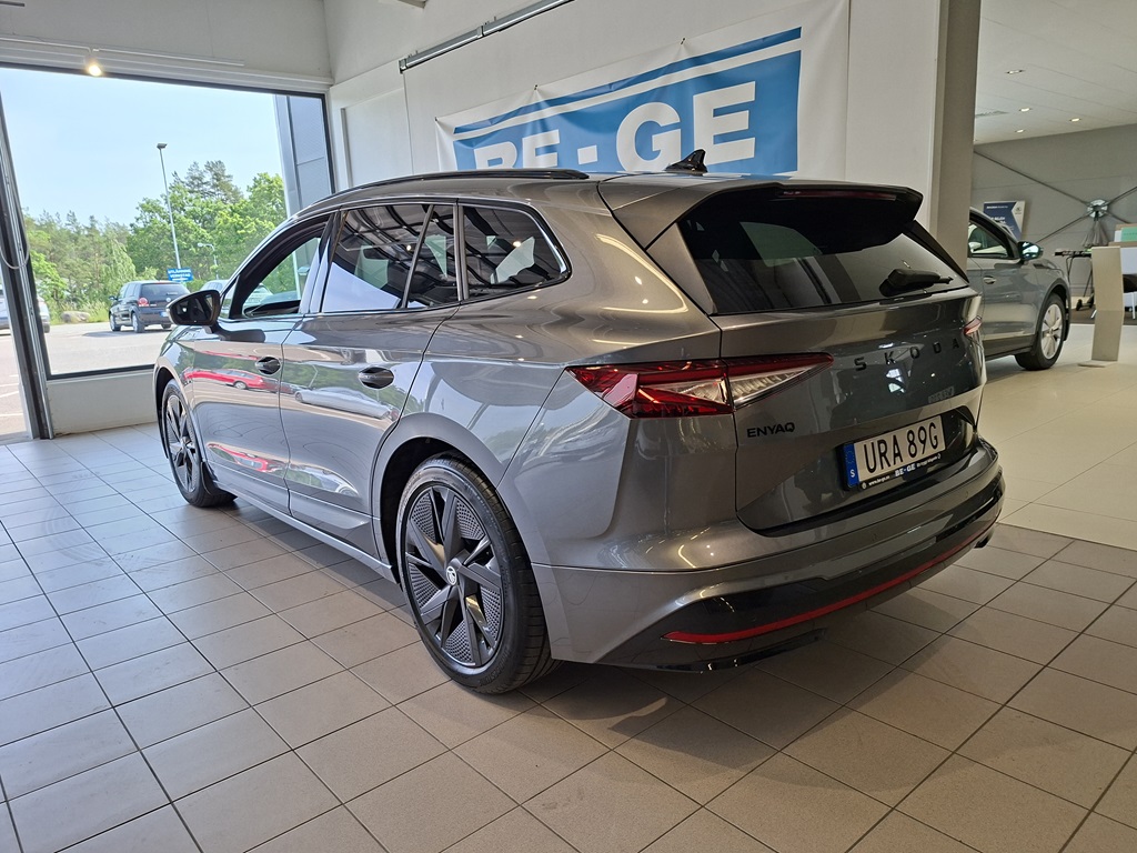 Skoda Enyaq URA89G